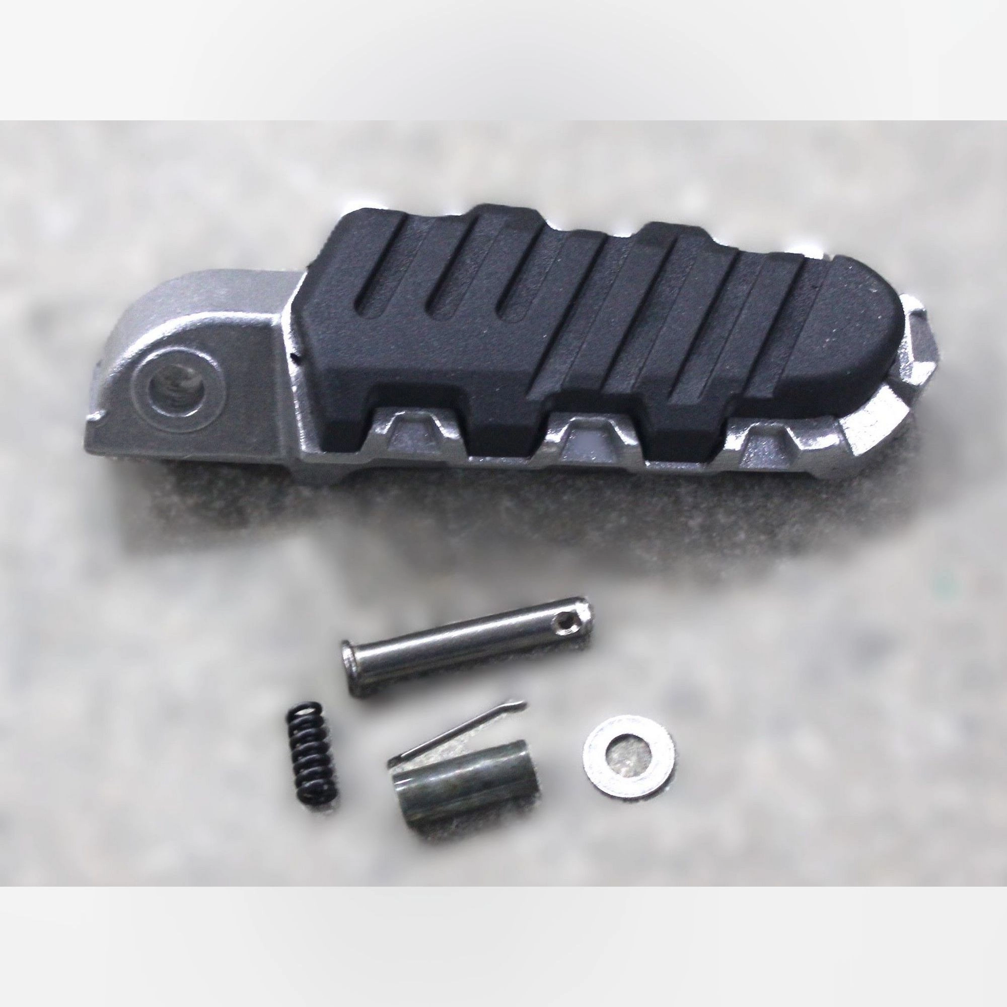 ARORA SHARK 125 SAĞ ARKA BASAMAK #SHARK 125-103